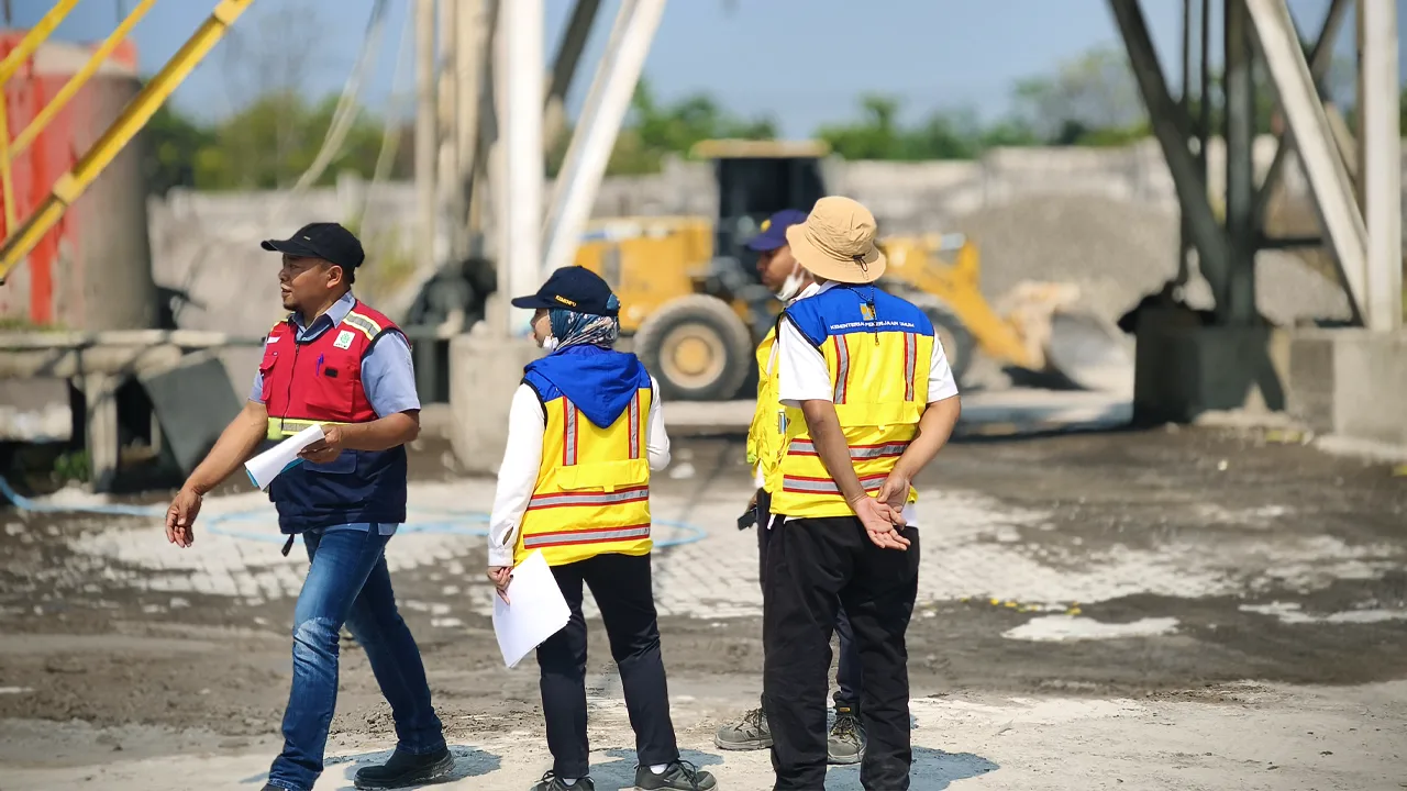 Mengenal Sertifikat Laik Operasi (SLO) Batching Plant: Mengapa Penting untuk Menjamin Kualitas Beton?